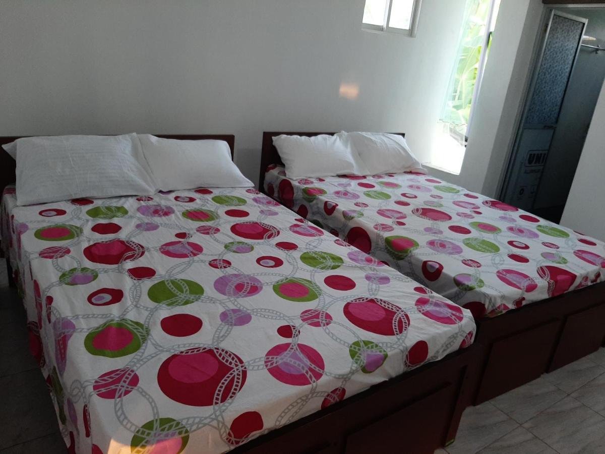Ferienwohnung Mangohut Joy Anuradhapura Exterior foto