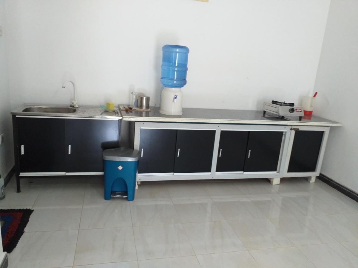 Ferienwohnung Mangohut Joy Anuradhapura Exterior foto